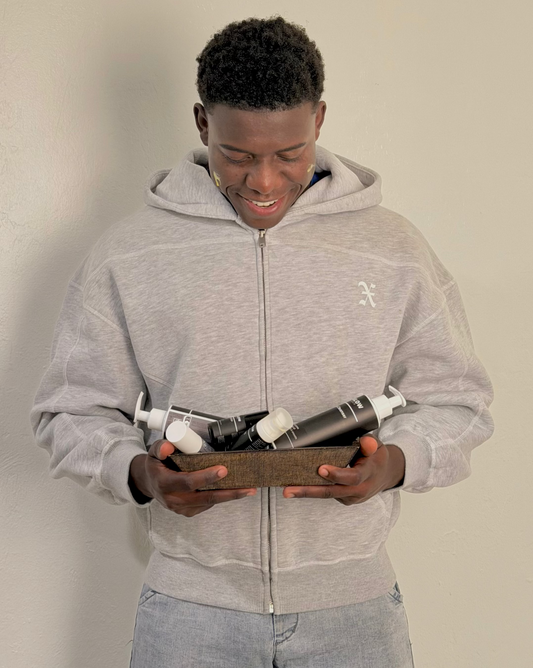 What Causes Dark Spots on Men’s Faces - And How to Get Rid of Them Naturally?